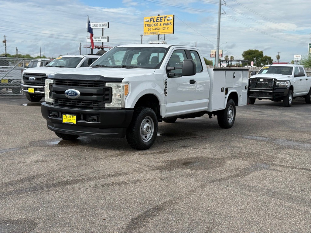 2017 Ford F-250 Image 1