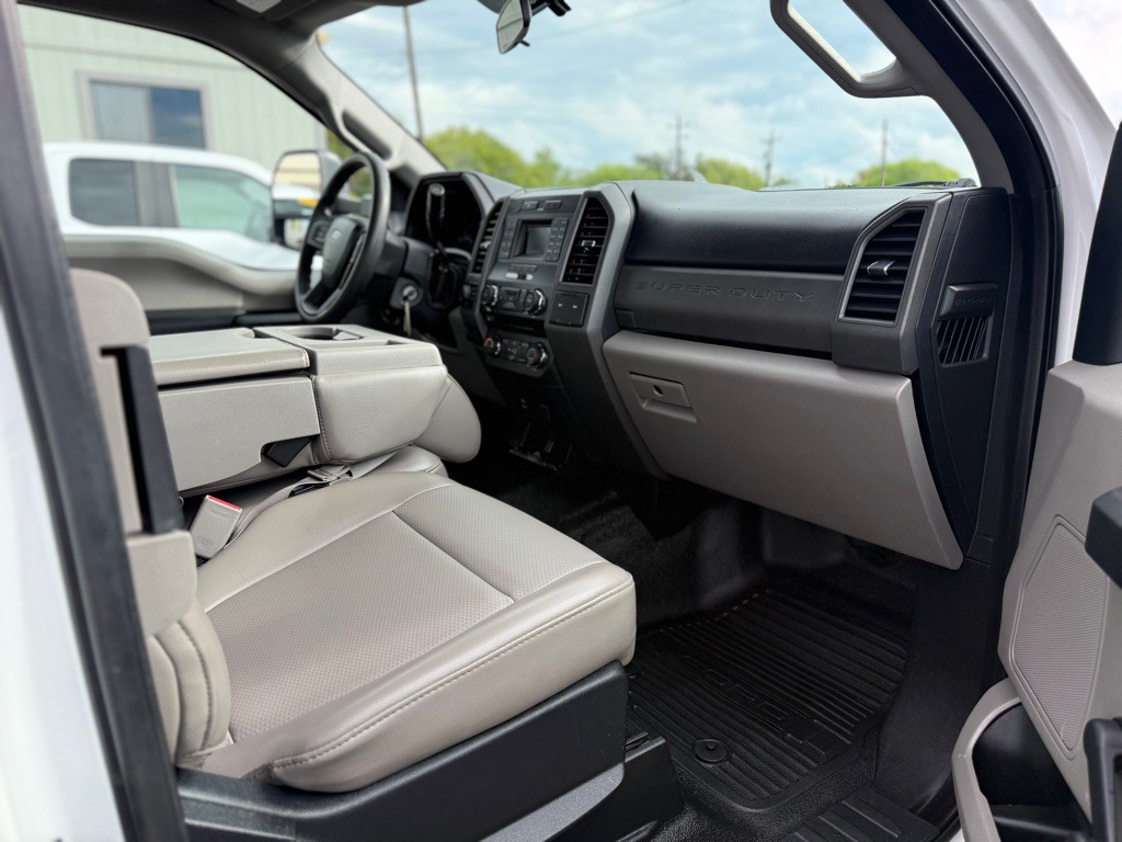 2017 Ford F-250 Image 13