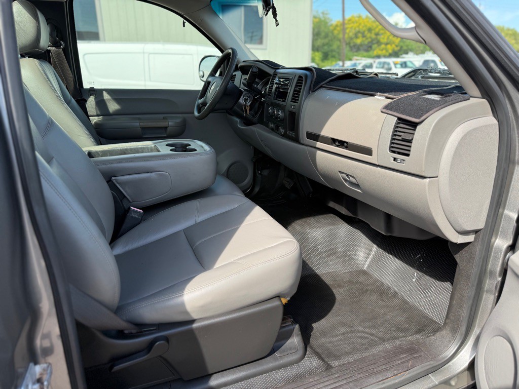 2009 Chevrolet Silverado 1500 Image 11