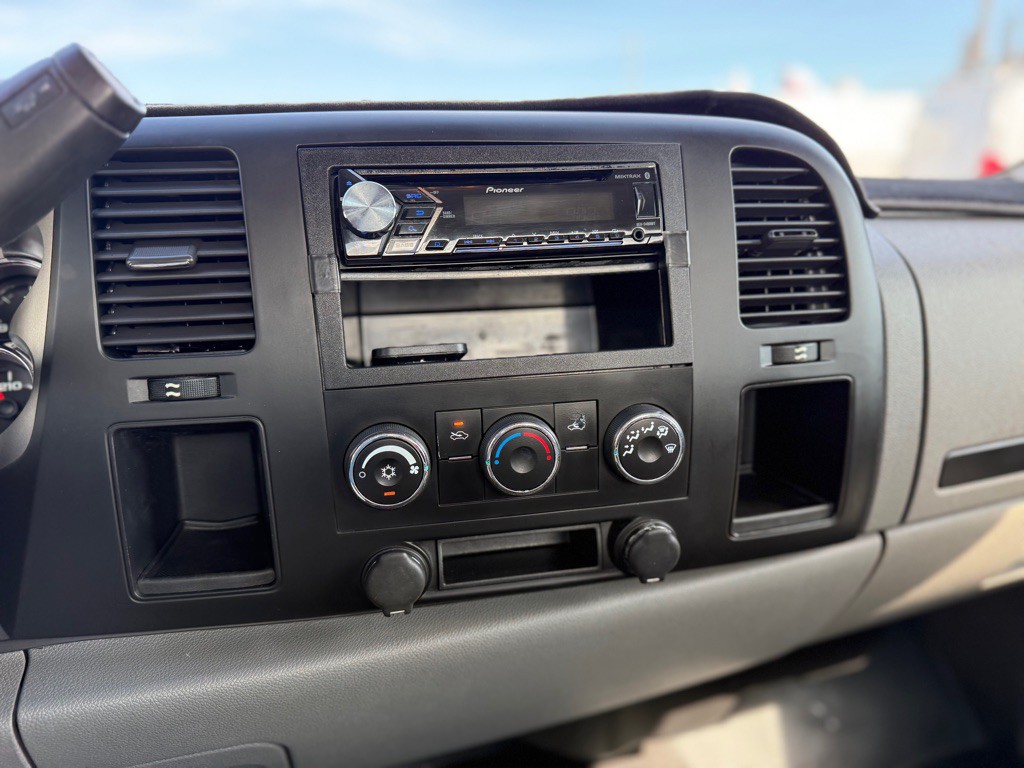 2009 Chevrolet Silverado 1500 Image 13