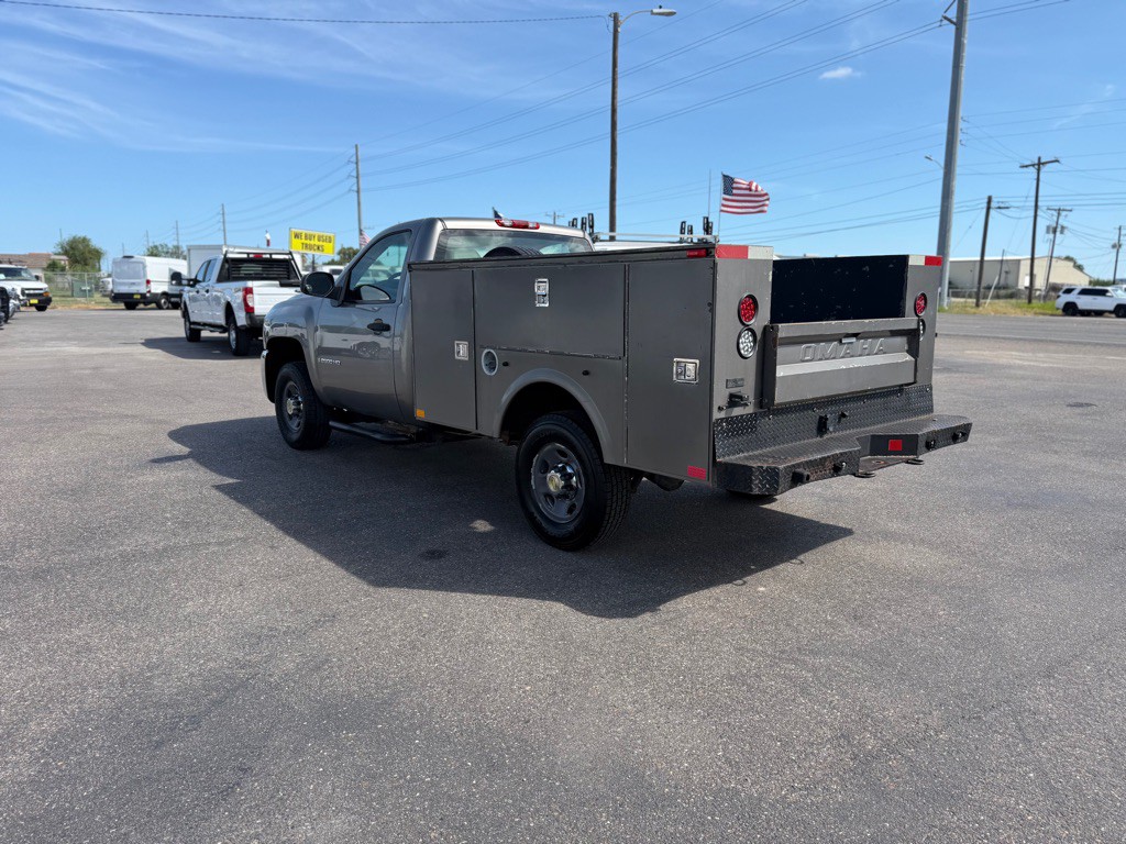 2009 Chevrolet Silverado 1500 Image 2