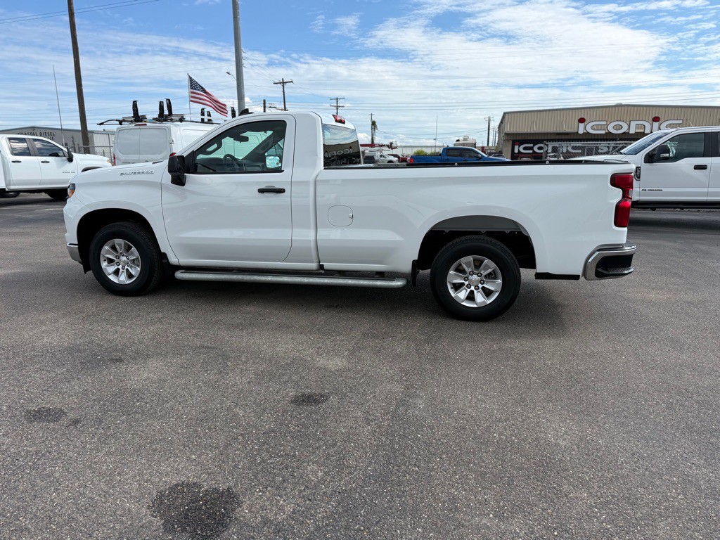 2024 Chevrolet Silverado 1500 Image 8