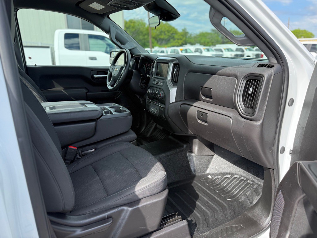 2024 Chevrolet Silverado 1500 Image 11