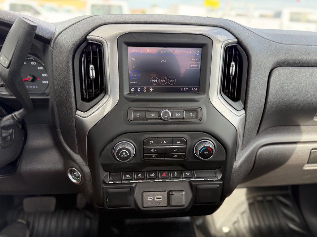 2024 Chevrolet Silverado 1500 Image 12