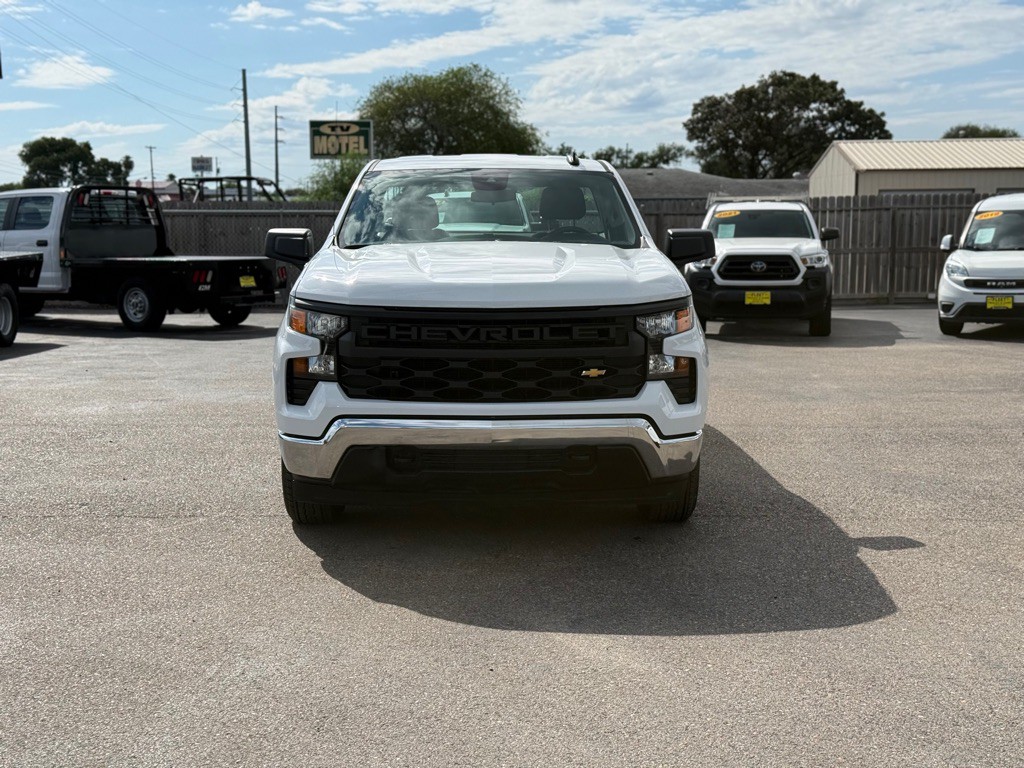 2024 Chevrolet Silverado 1500 Image 3