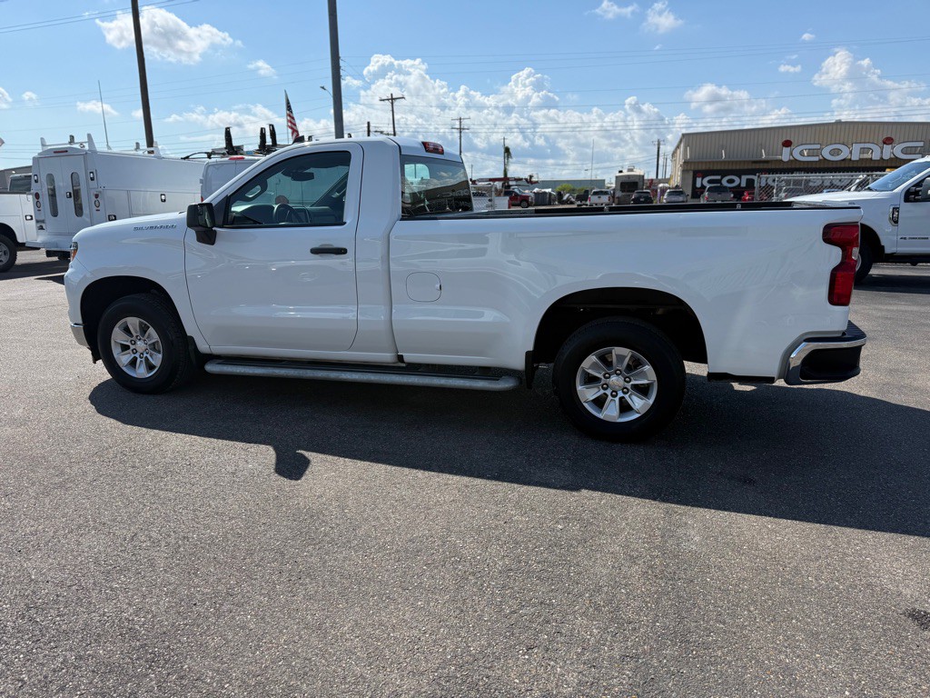 2024 Chevrolet Silverado 1500 Image 8