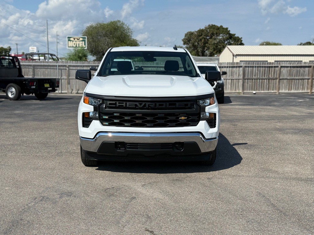 2024 Chevrolet Silverado 1500 Image 3