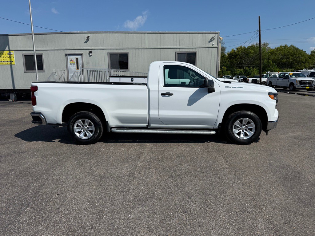 2024 Chevrolet Silverado 1500 Image 5
