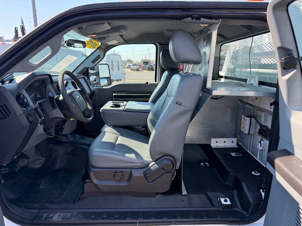 2015 Ford F-350 Image 10