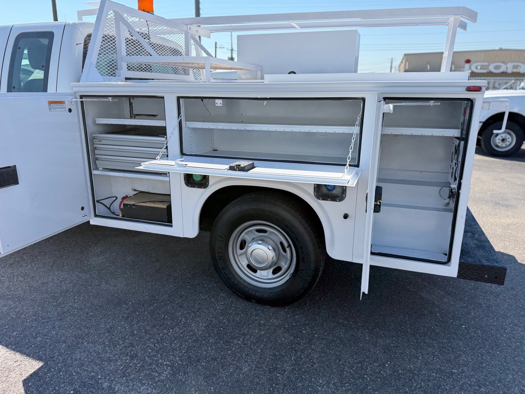 2015 Ford F-350 Image 11