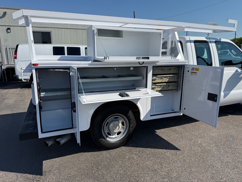 2015 Ford F-350 Image 14