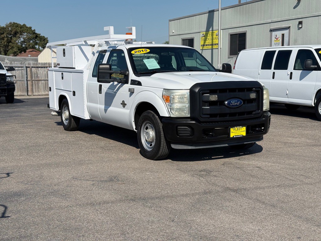 2015 Ford F-350 Image 4