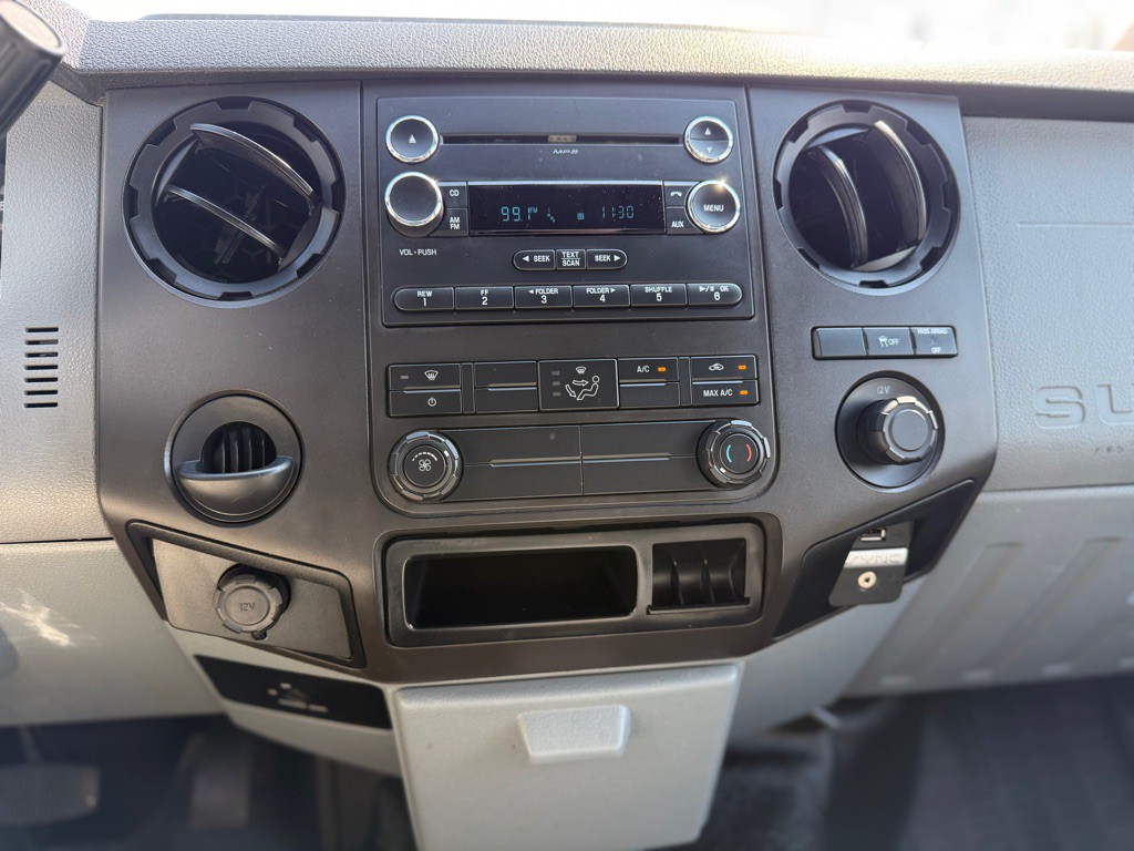2016 Ford F-250 Image 16