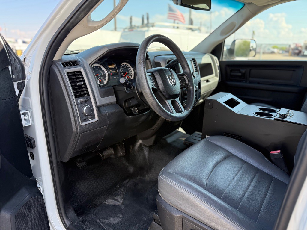 2016 RAM 2500 Image 9