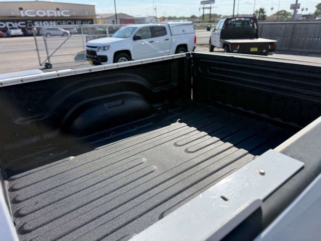 2016 RAM 2500 Image 12