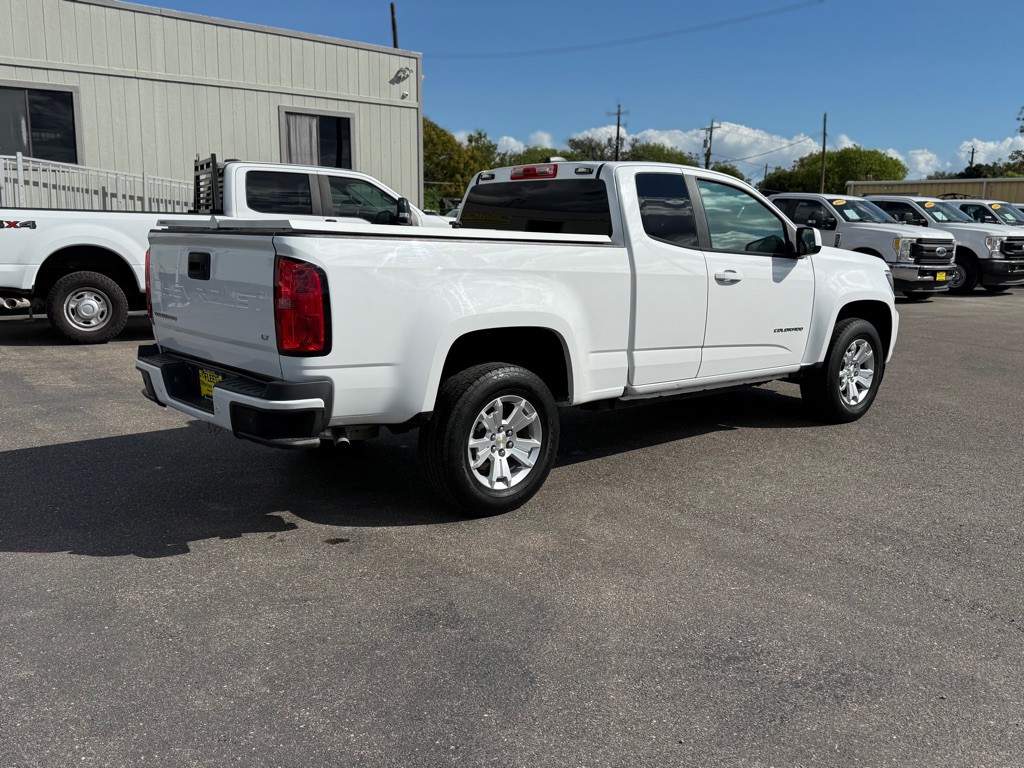 2022 Chevrolet Colorado Image 2
