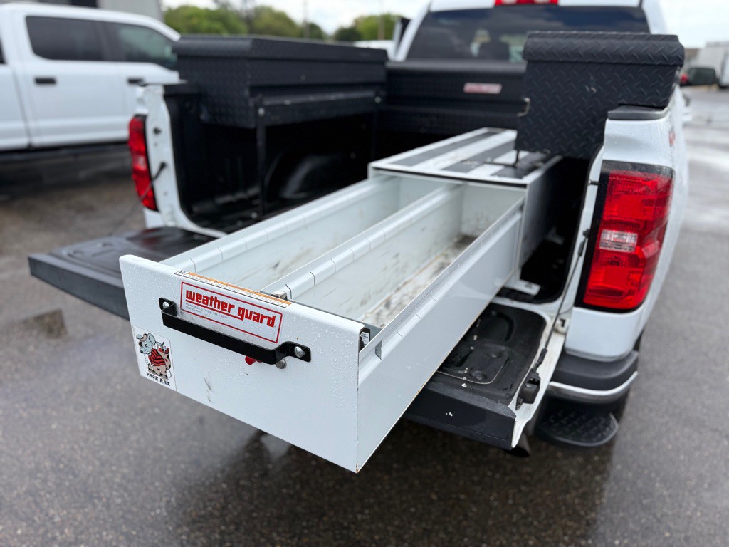 2017 Chevrolet Silverado 1500 Image 13