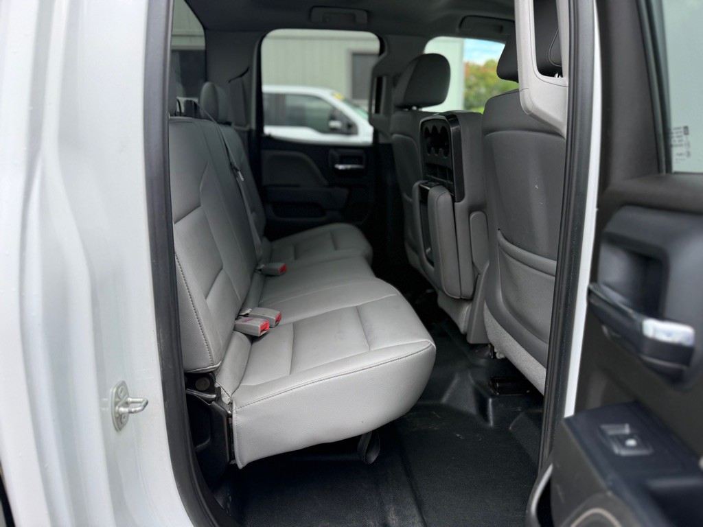 2015 Chevrolet Silverado 1500 Image 12
