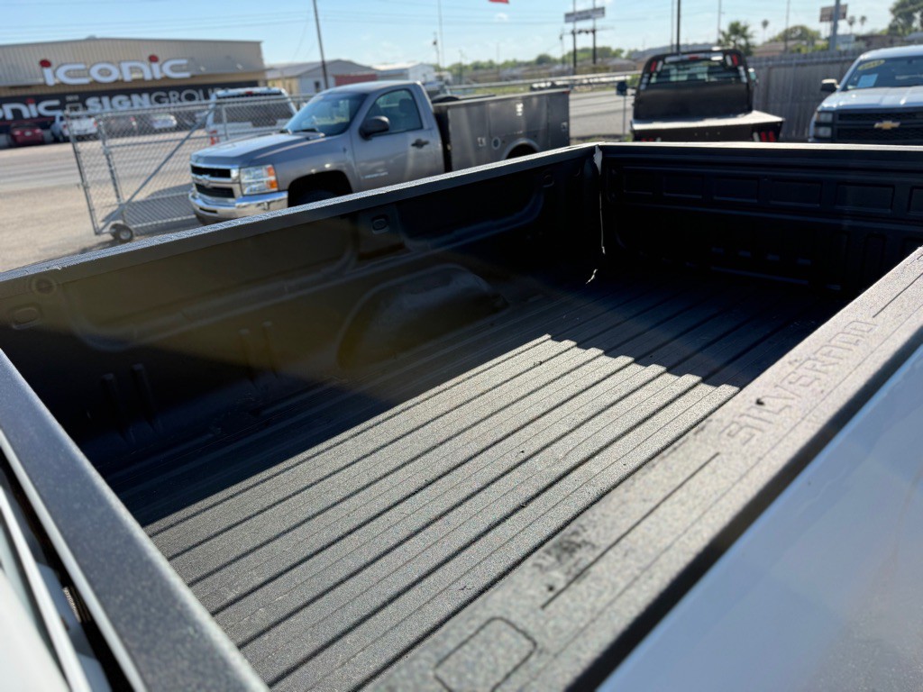 2016 Chevrolet Silverado 1500 Image 9
