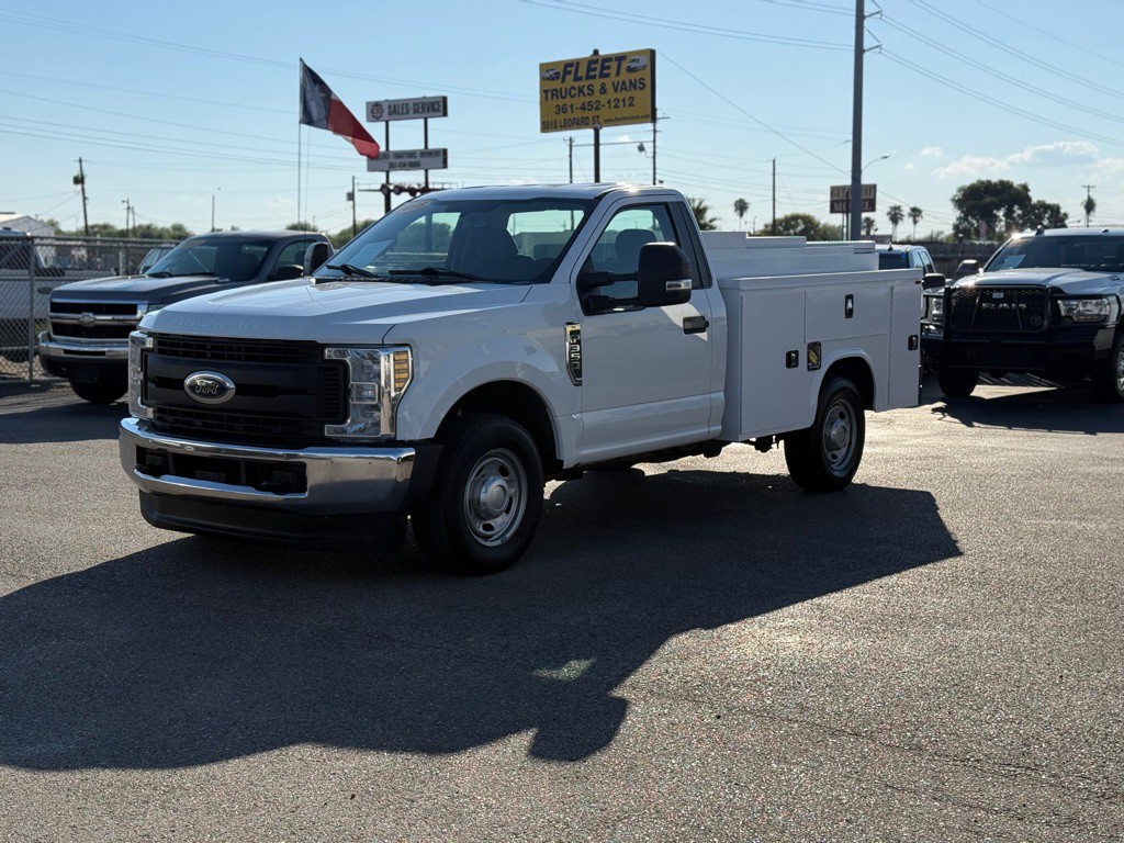 2018 Ford F-350 Image 1