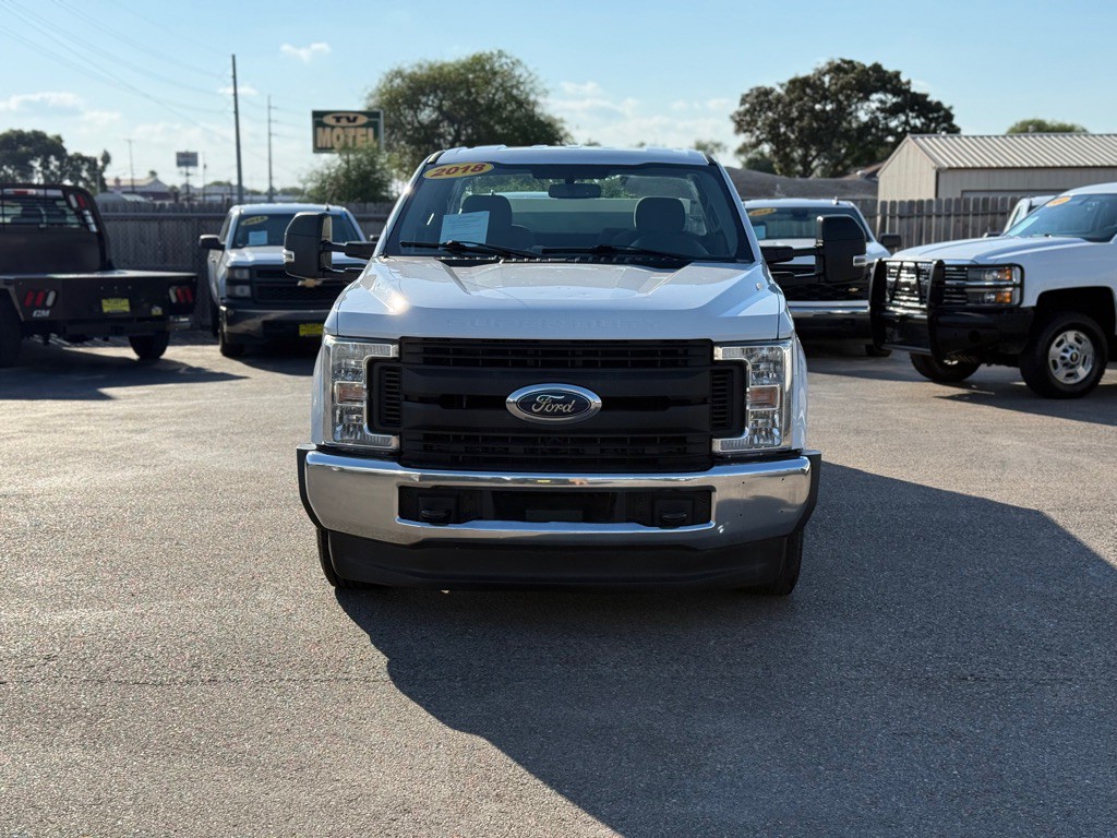 2018 Ford F-350 Image 3