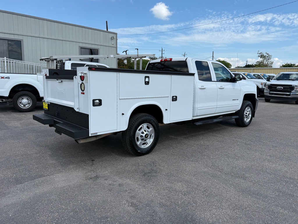 2015 Chevrolet Silverado 1500 Image 2