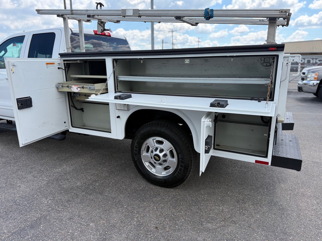 2015 Chevrolet Silverado 1500 Image 11