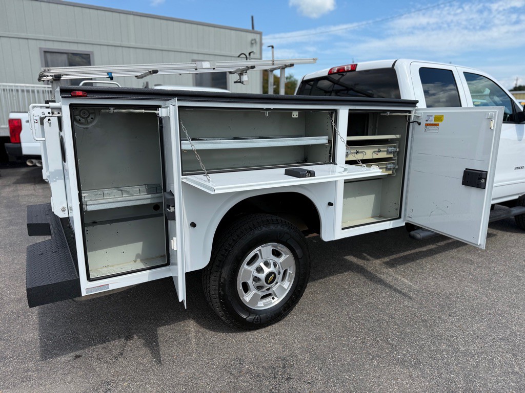 2015 Chevrolet Silverado 1500 Image 14
