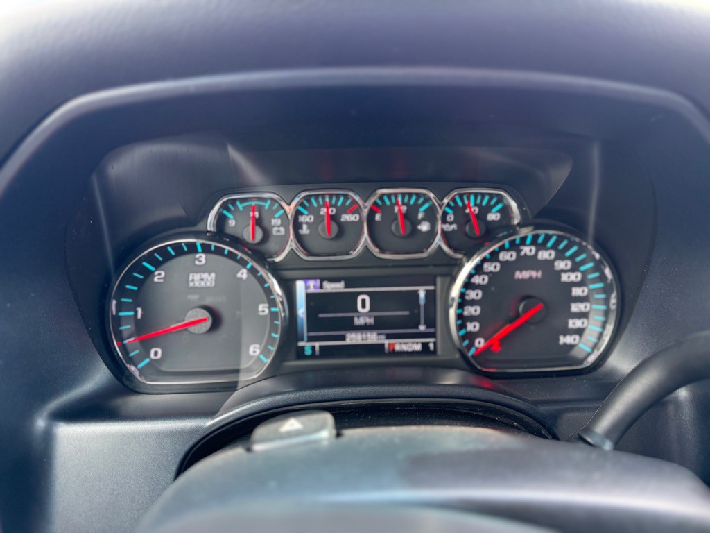 2015 Chevrolet Silverado 1500 Image 19