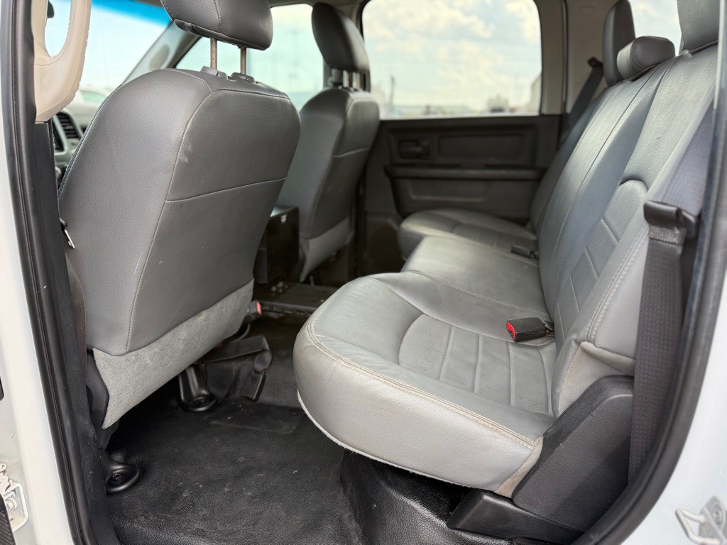 2014 RAM 3500 Image 10