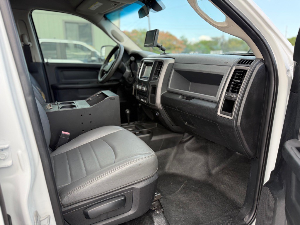 2014 RAM 3500 Image 15