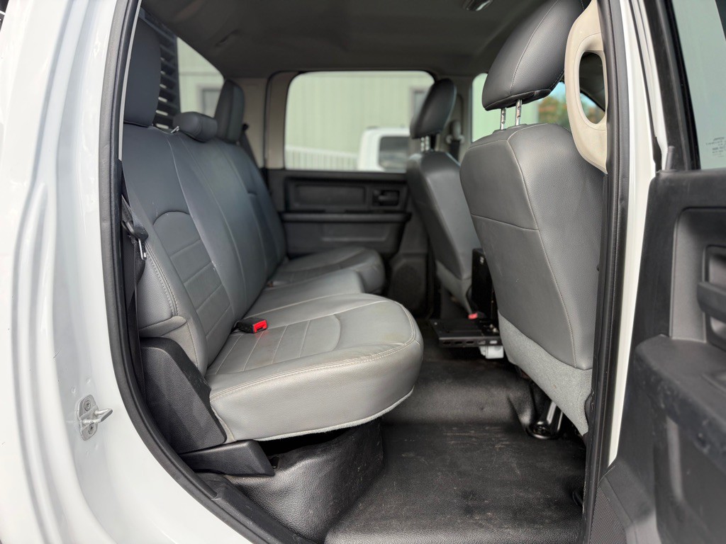 2014 RAM 3500 Image 16