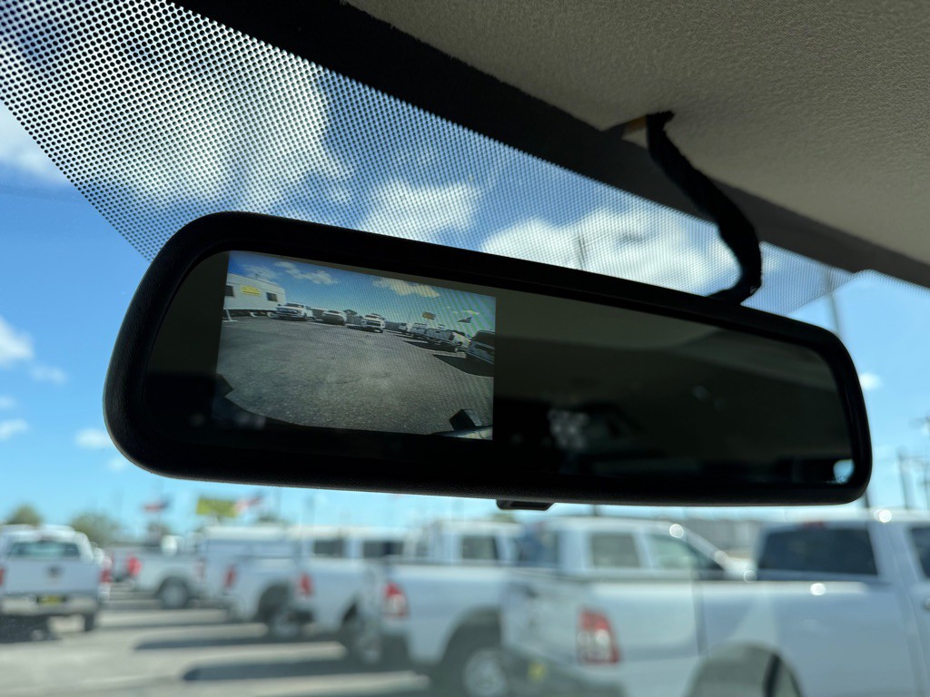 2024 GMC Savana Image 14