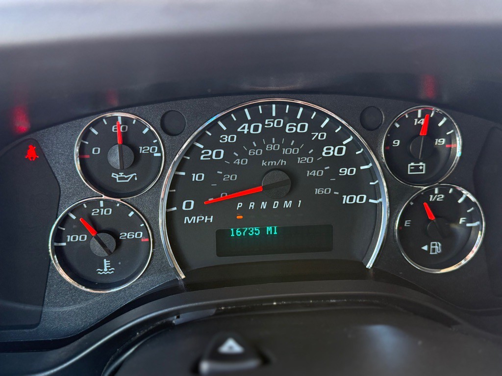 2024 GMC Savana Image 15