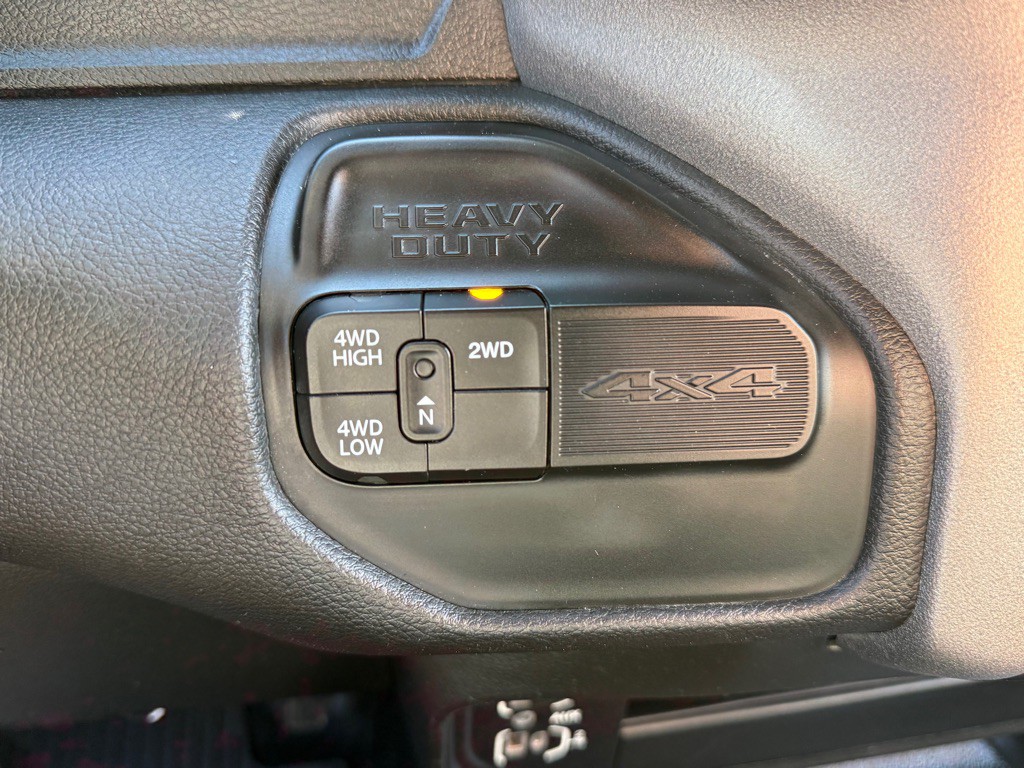 2022 RAM 3500 Image 18