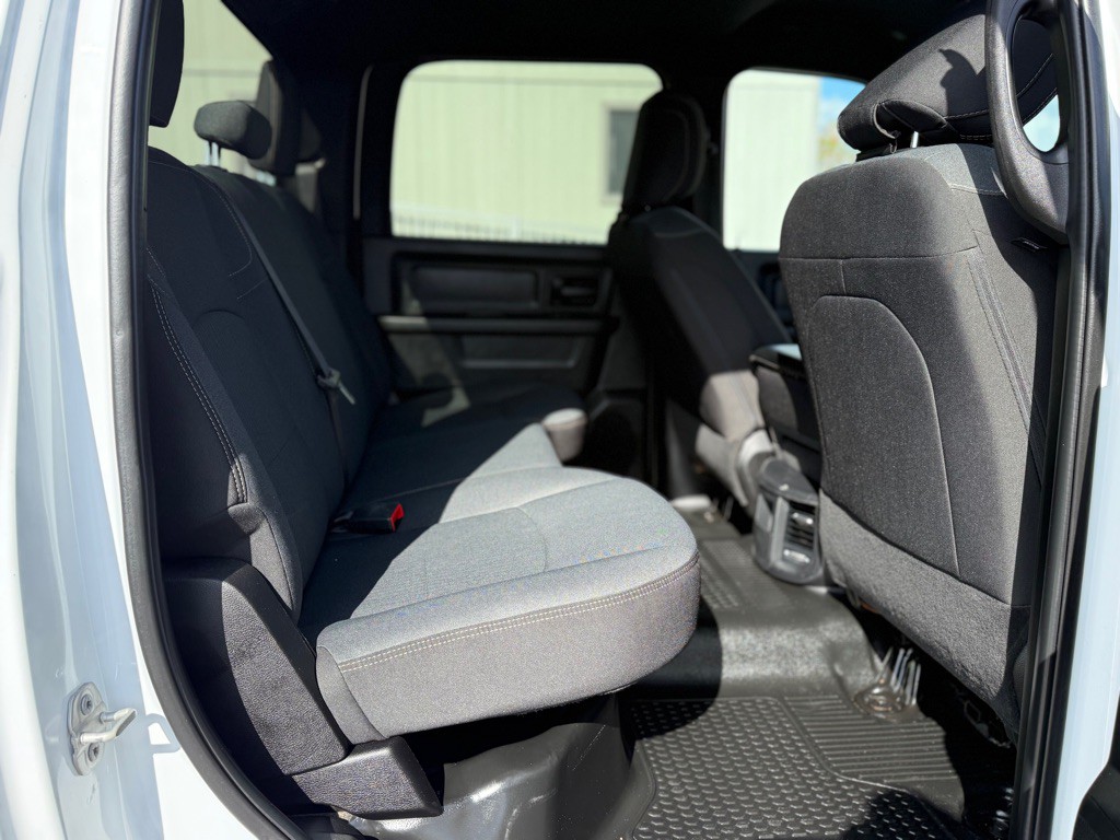 2023 RAM 2500 Image 12