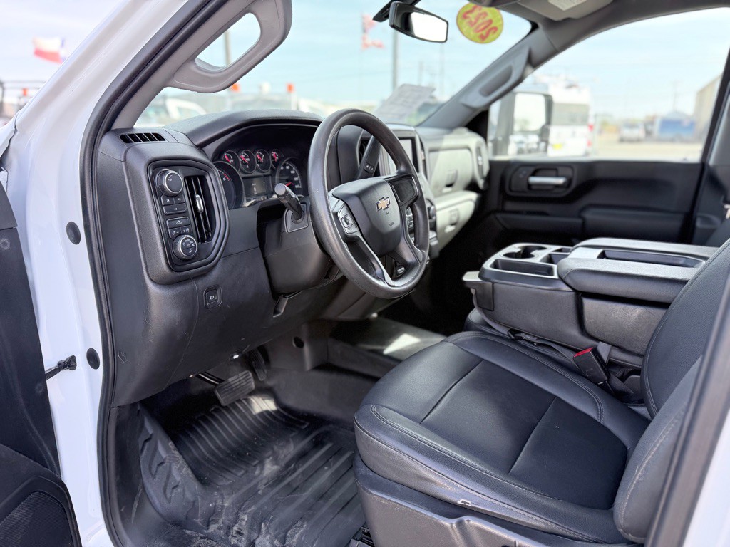 2023 Chevrolet Silverado 1500 Image 9