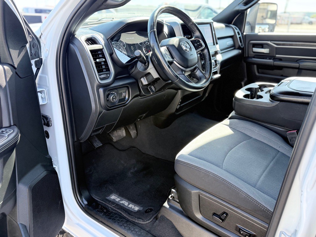 2024 RAM 2500 Image 9