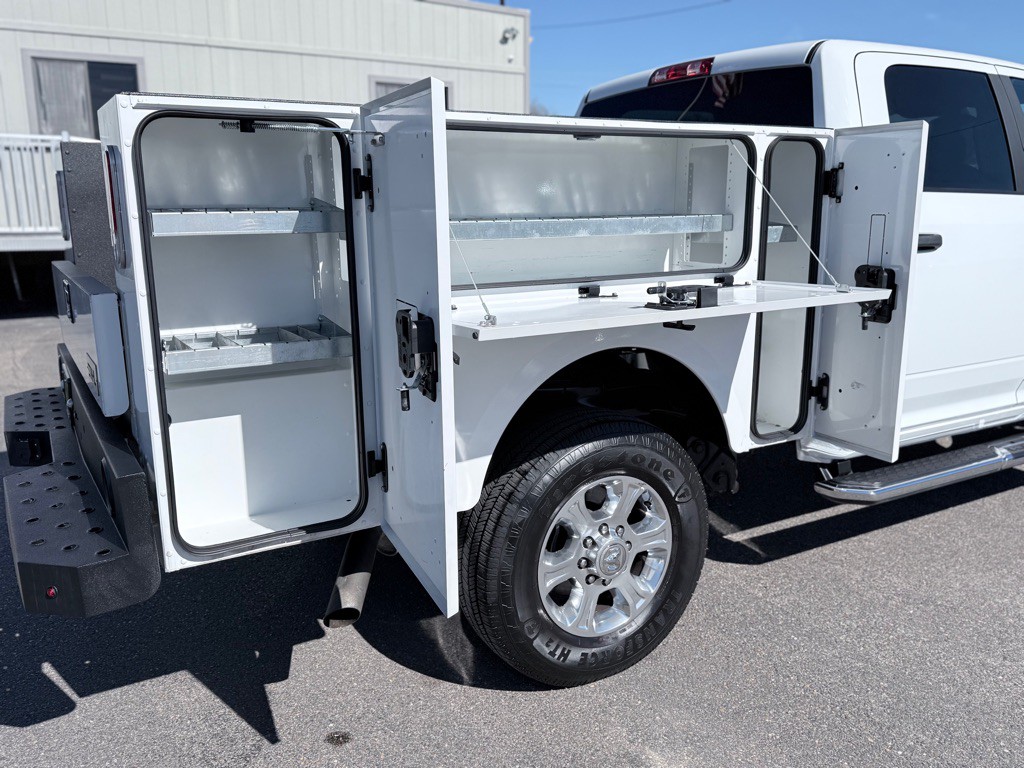 2024 RAM 2500 Image 12