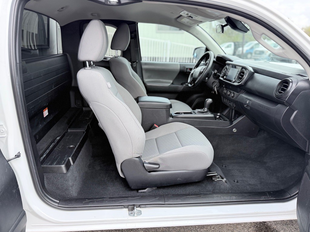 2021 Toyota Tacoma Image 15