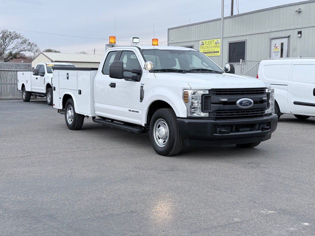 2019 Ford F-350 Image 3