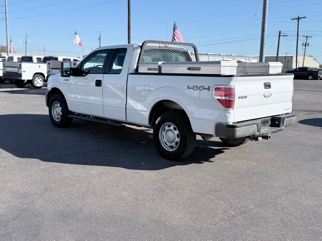 2011 Ford F-150 Image 2
