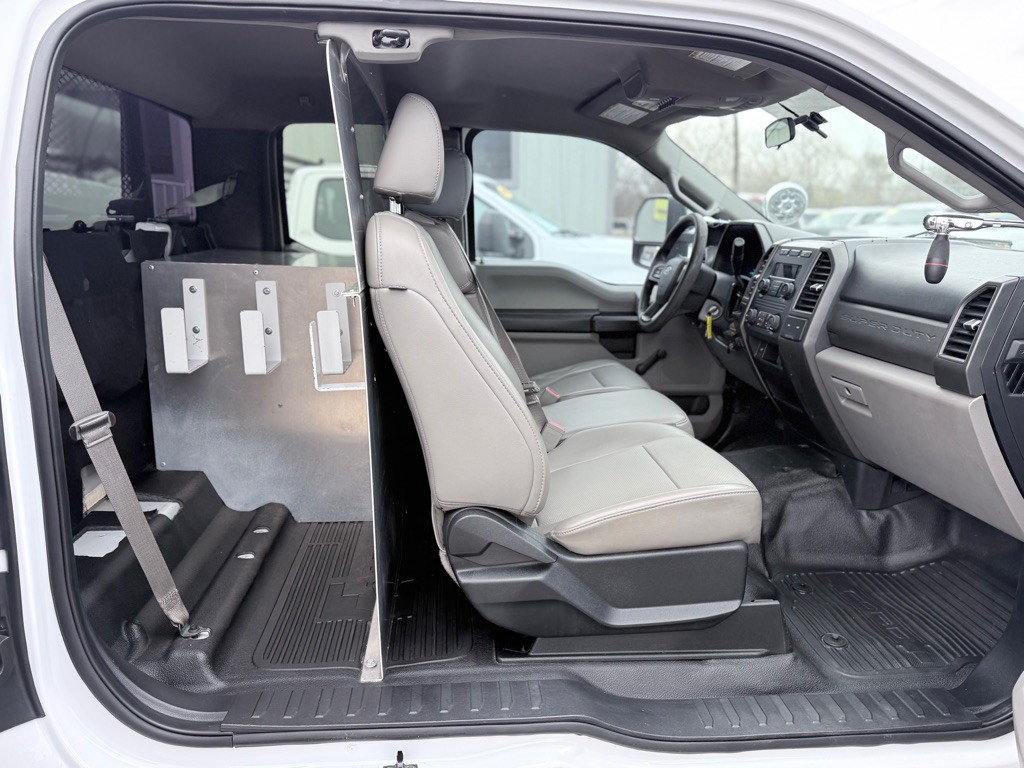 2019 Ford F-350 Image 15