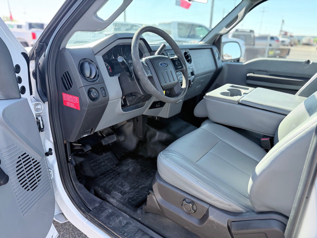 2016 Ford F-250 Image 9