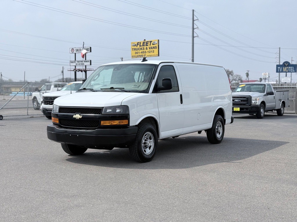 2021 Chevrolet Express Image 1