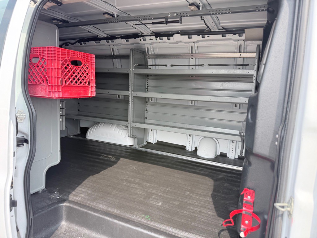 2021 Chevrolet Express Image 11