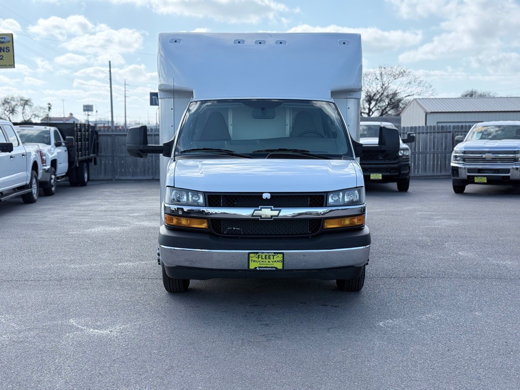 2022 Chevrolet Express Image 2