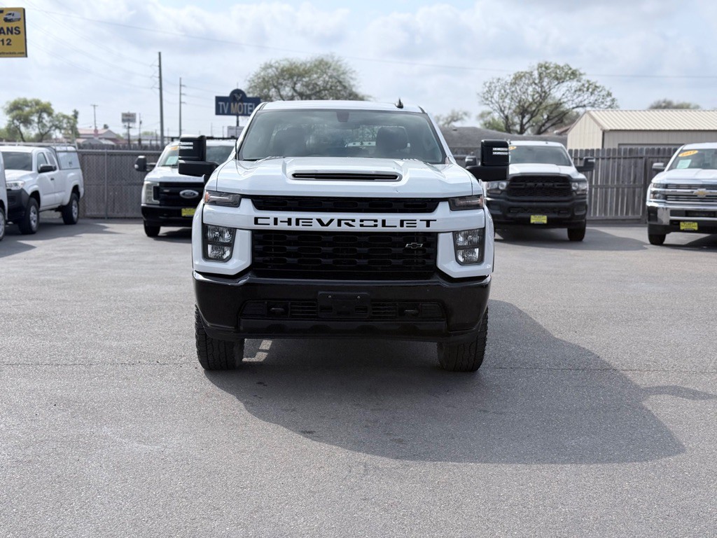 2021 Chevrolet Silverado 1500 Image 2