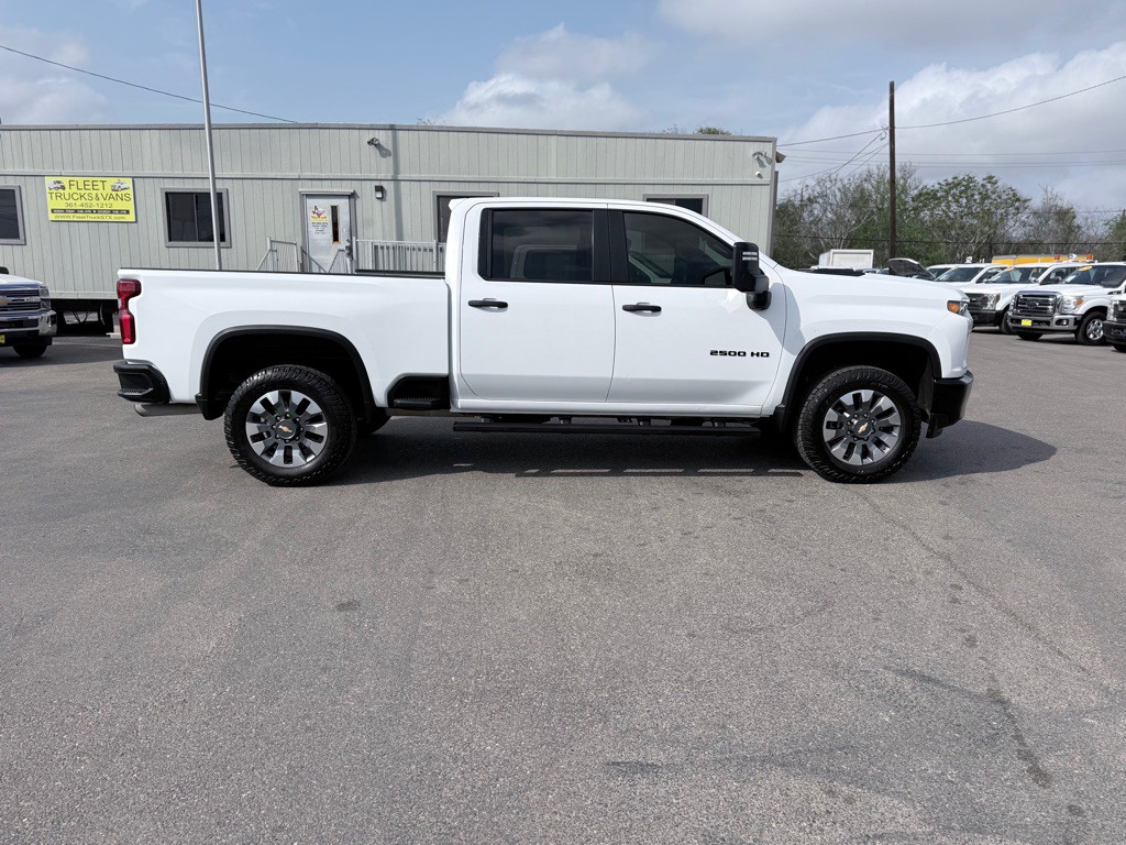 2021 Chevrolet Silverado 1500 Image 4