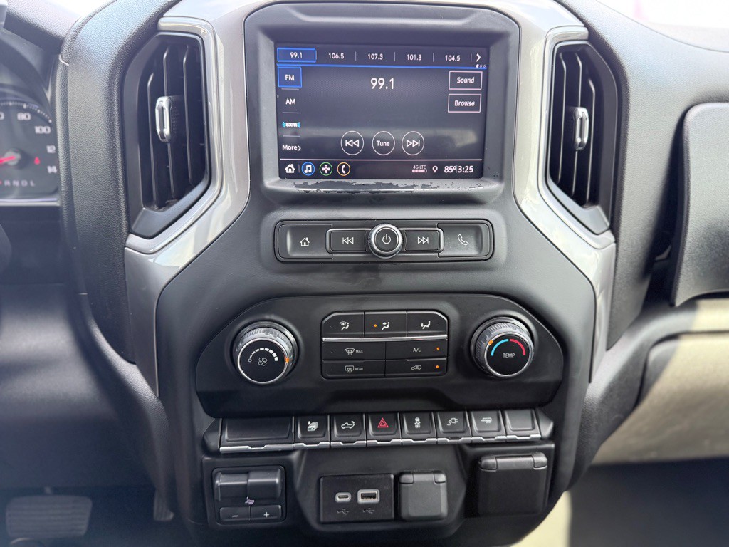 2021 Chevrolet Silverado 1500 Image 14